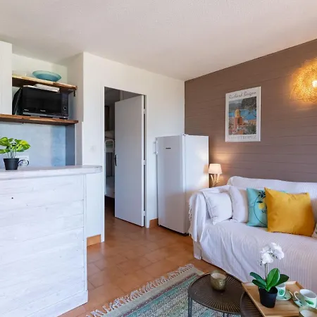 Les Coteaux De La Nartelle-26 By Interhome