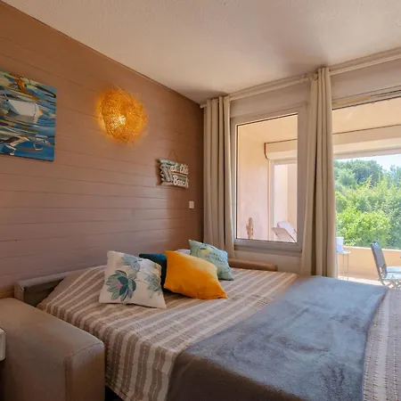 Les Coteaux De La Nartelle-26 By Interhome Apartament *